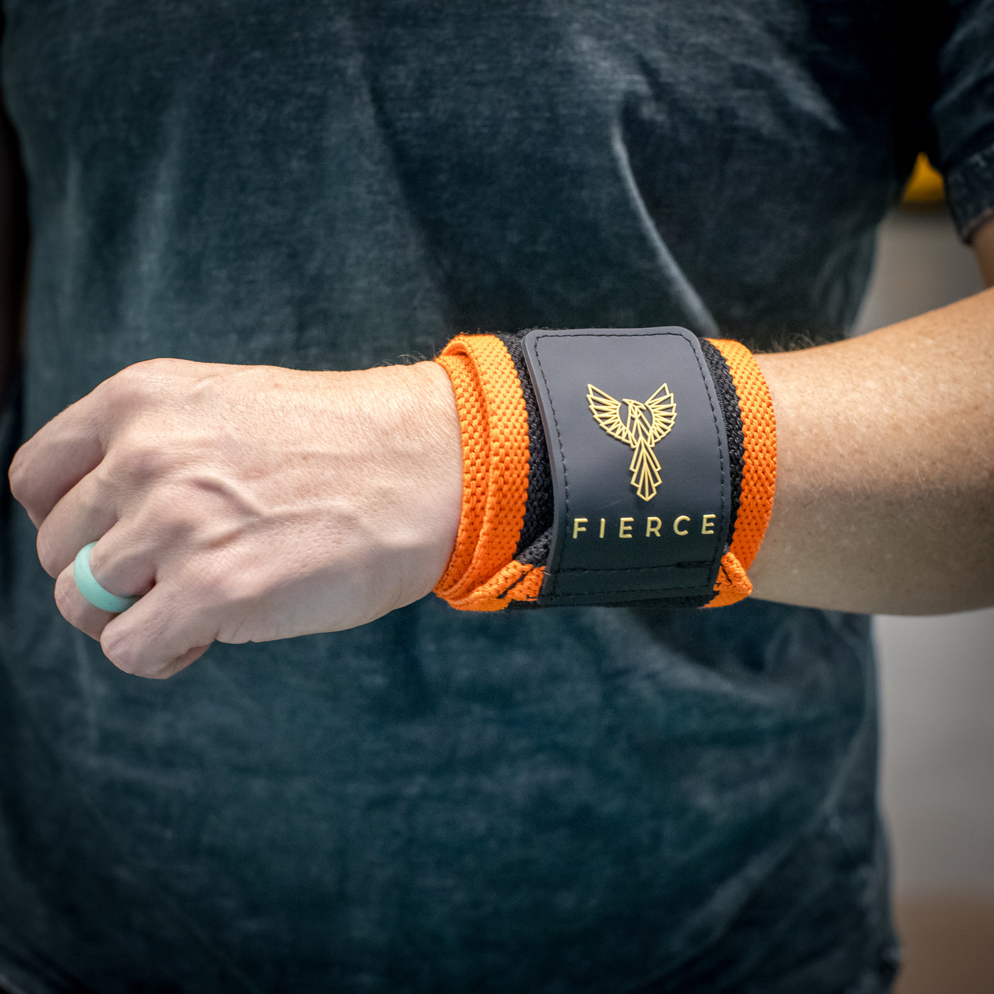 Wrist Wraps – Fierce Support for Heavy Lifting