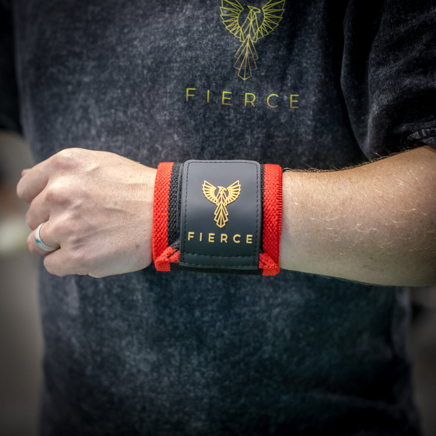 Wrist Wraps – Fierce Support for Heavy Lifting